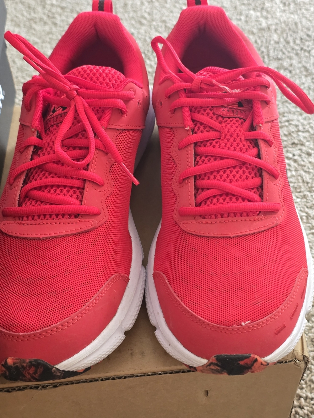 Under Armour Assert 10 Red Athletic Sneakers Size 13